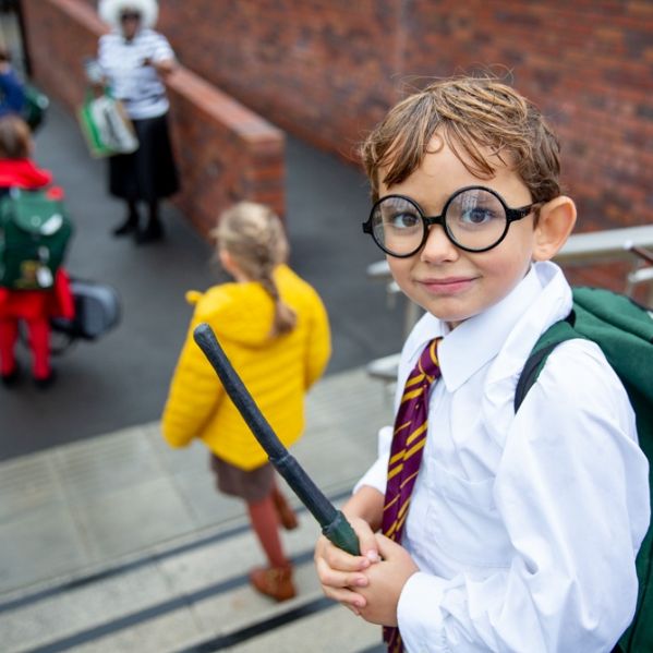 book week parade 2019-9